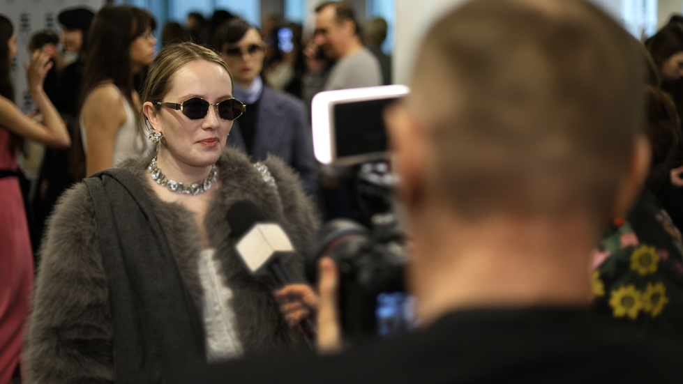 Реклама и спецпроекты - Рекламные и информационные материалы Реклама и спецпроекты - Рекламные и информационные материалы - Rossiya Segodnya, 980