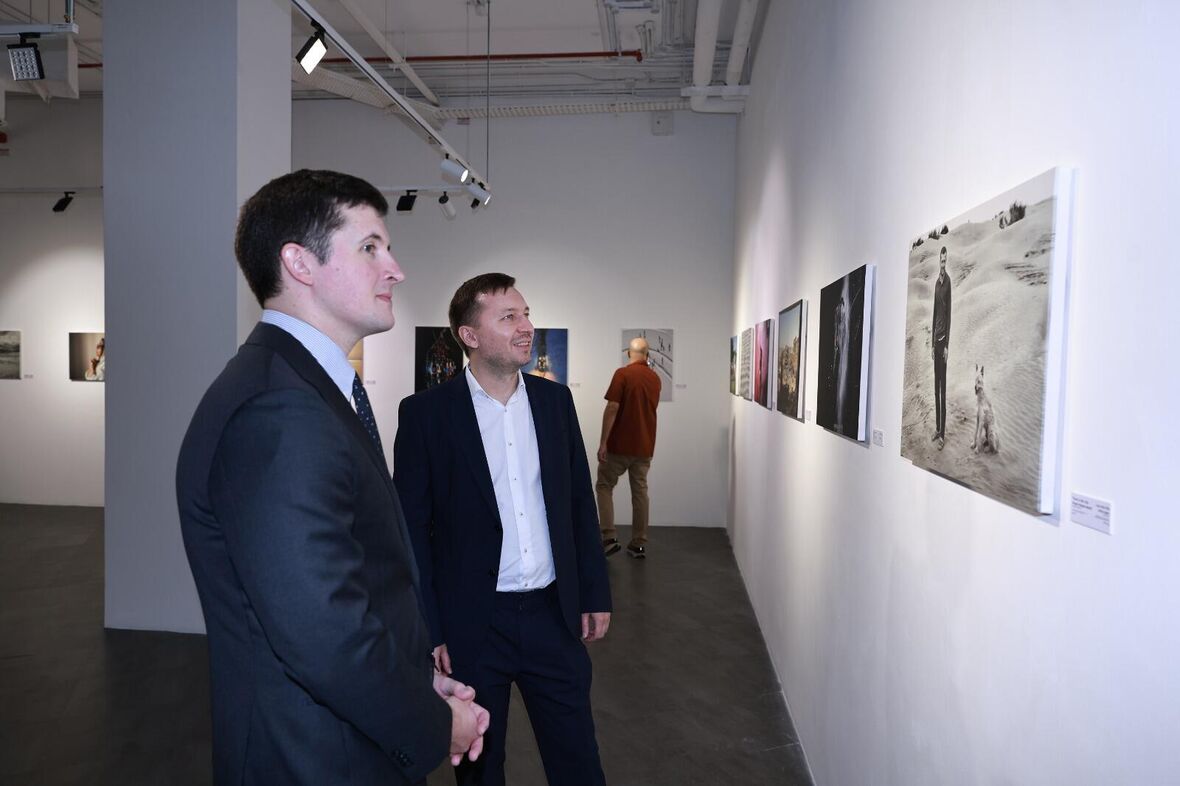 Выставка работ лауреатов Конкурса Стенина впервые открылась в Катаре - Rossiya Segodnya, 1180, 26.09.2025